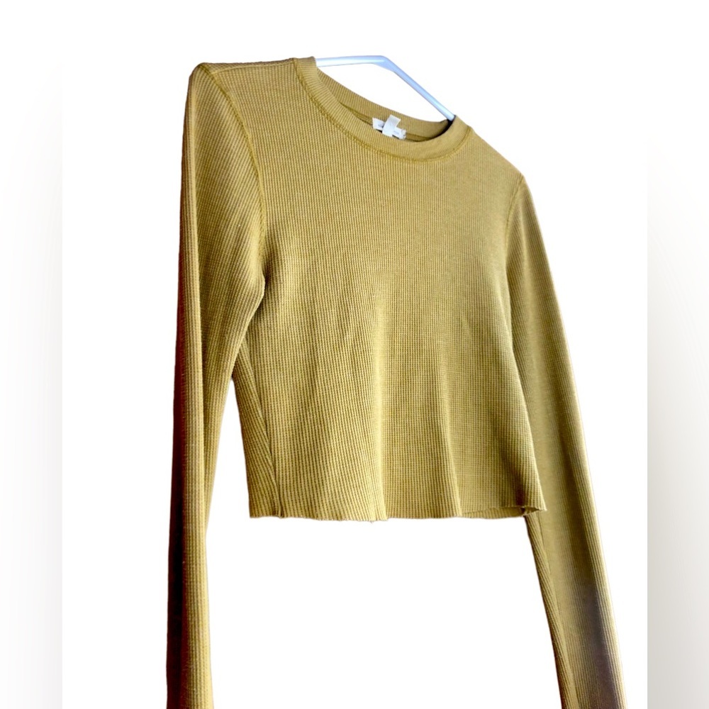 SILENCE & Noise Long Sleeve Crop